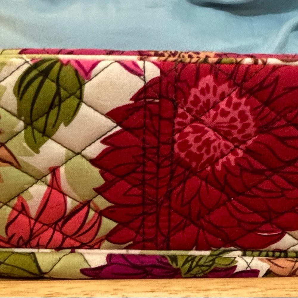 Vera Bradley - Hello Dahlia Shoulder Bag - Picture 4 of 5